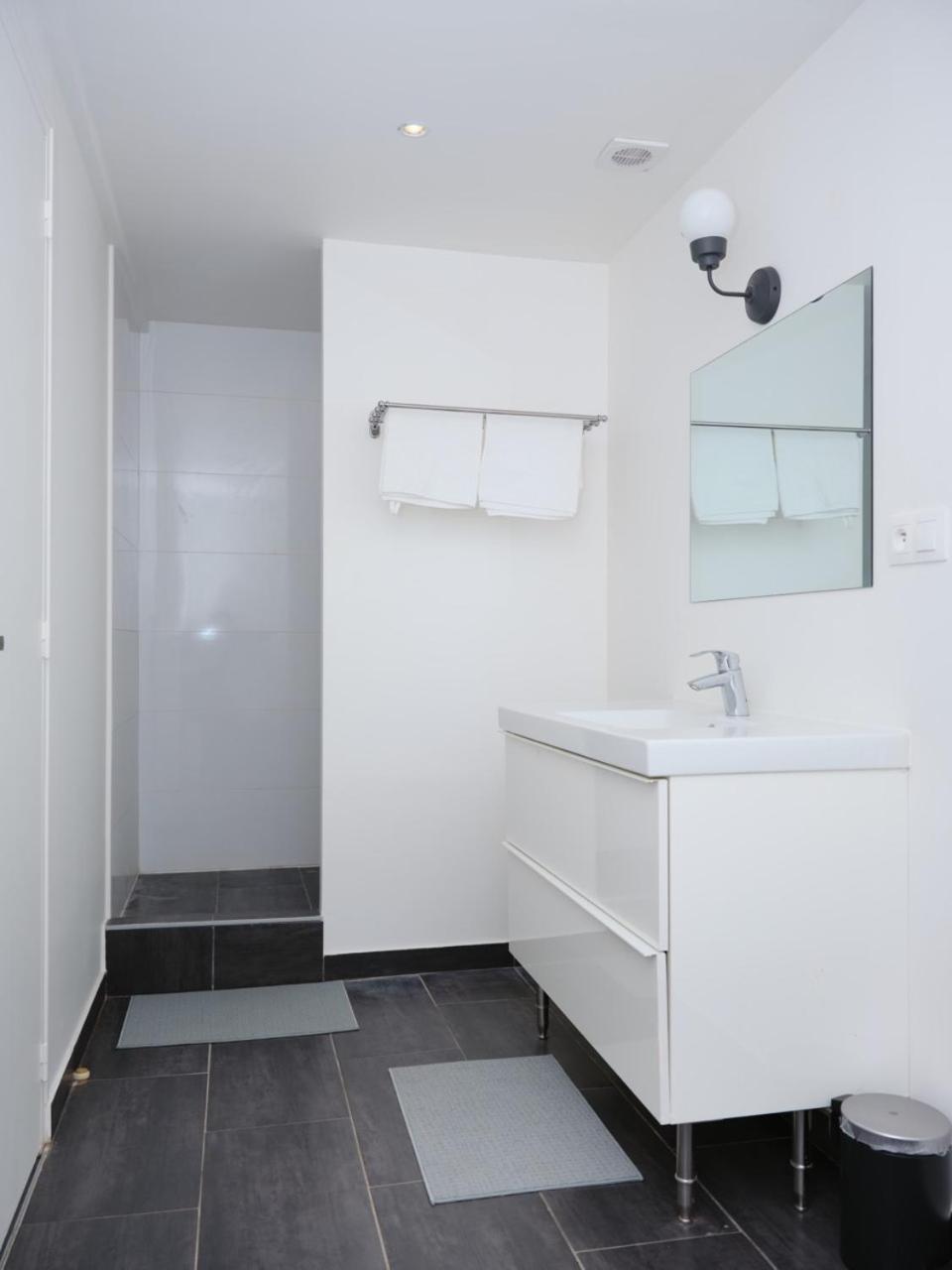 Chic & Bel Appart Familiale Paris, Porte D'Ivry Apartment ภายนอก รูปภาพ